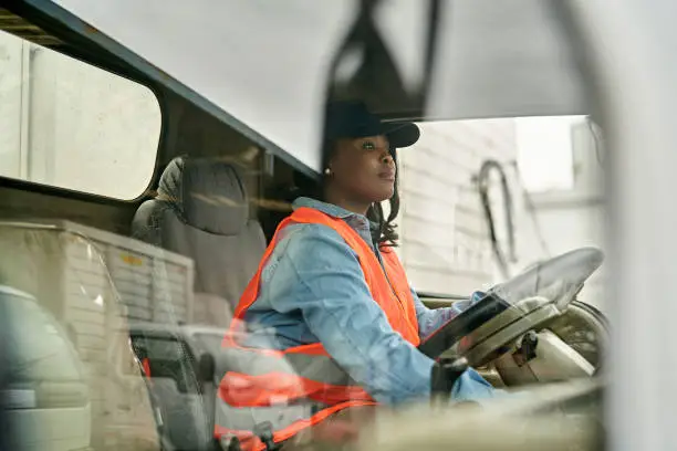 R2M2 Trucking Services